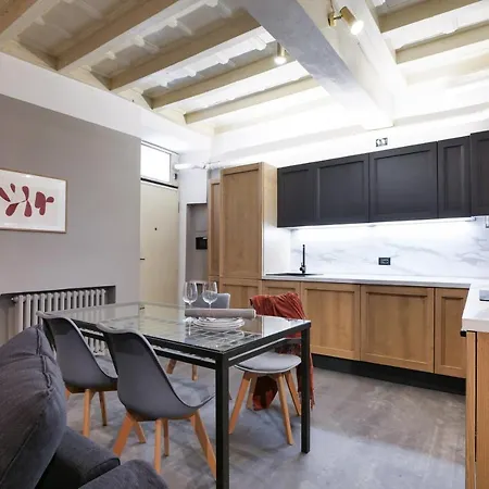 Contempora - Ampio Monolocale Medici 7 Appartement Milan