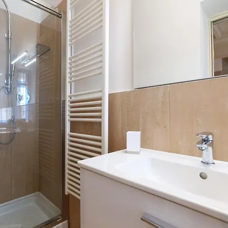 Contempora - Ampio Monolocale Medici 7 Milano